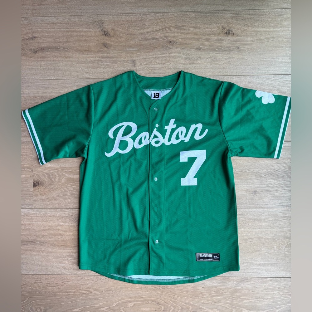 Banner18 Boston Celtics Baseball Custom Jersey - NWOT